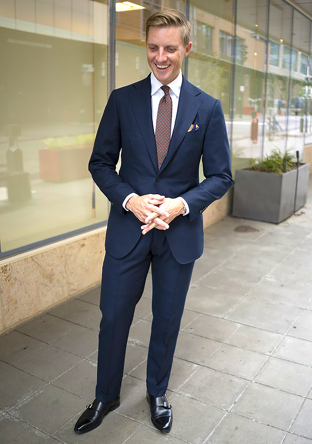 Navy Suit Color Combinations With Shirt 