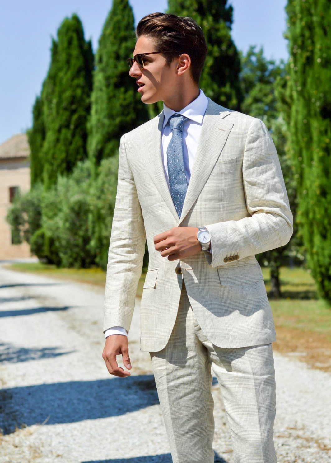 Blue and Tan Suit Combinations to Elevate Your Style: Try These Ideas ...