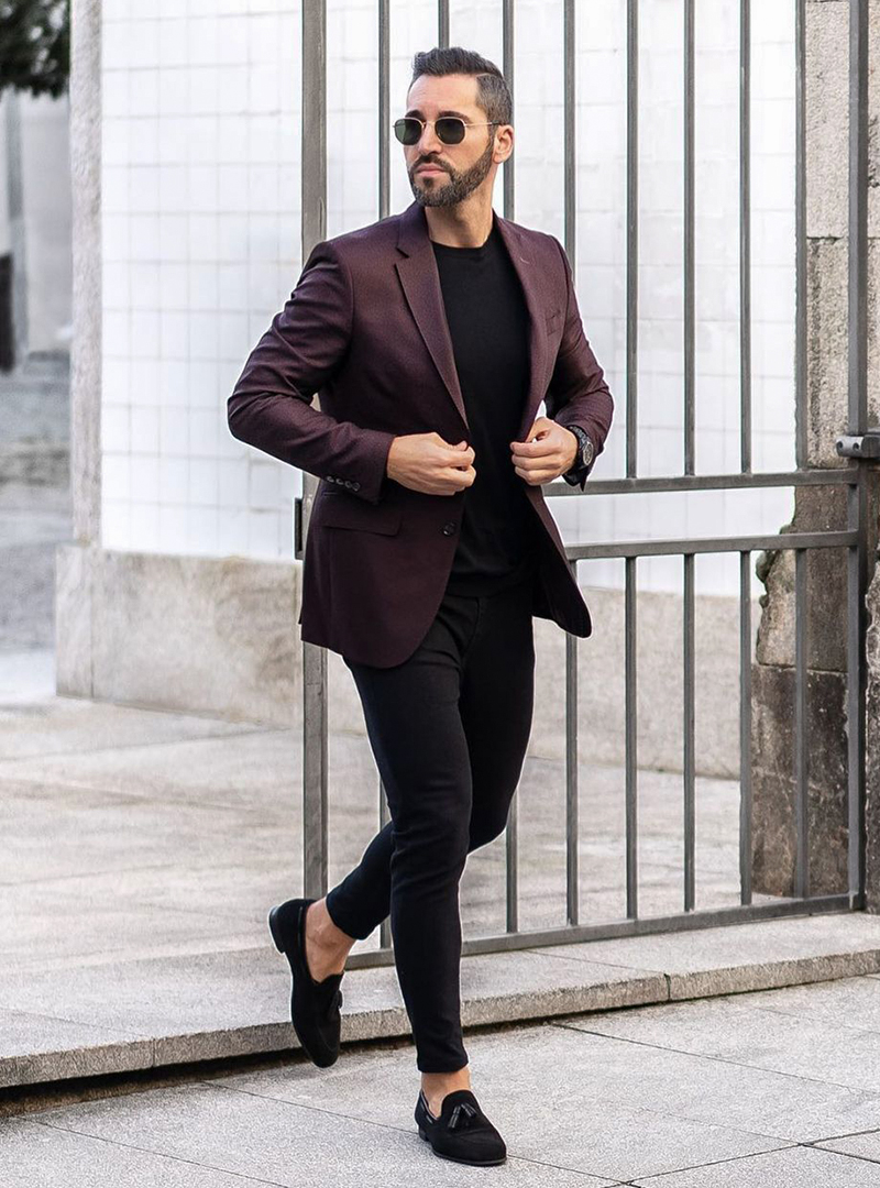 11 Different Blazer & T-Shirt Outfits for Men - Suits Expert