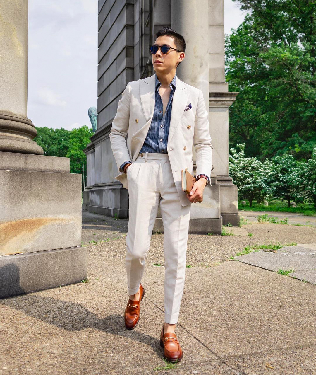 Ekspert Ung linse Stylish & Simple Ways to Wear Loafers with a Suit - Suits Expert