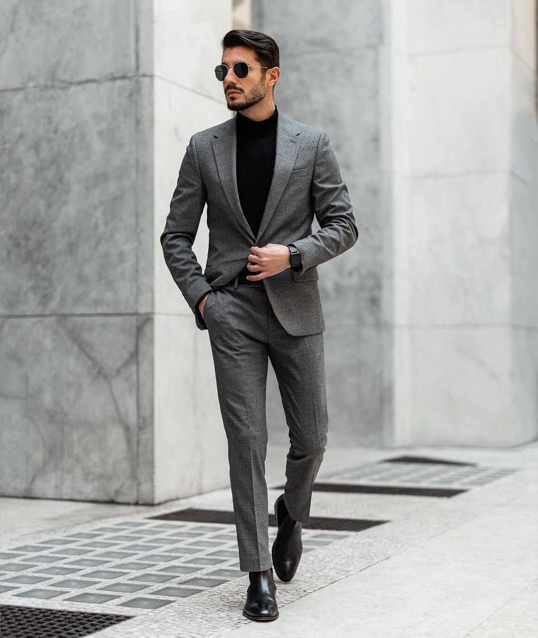 How to Master the Turtleneck with a Suit Look - Suits Expert