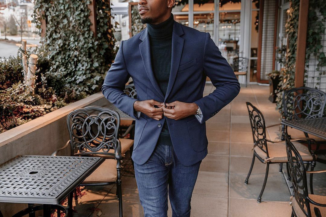 Navy Sport Coat with Denim Shirt and Black Jeans