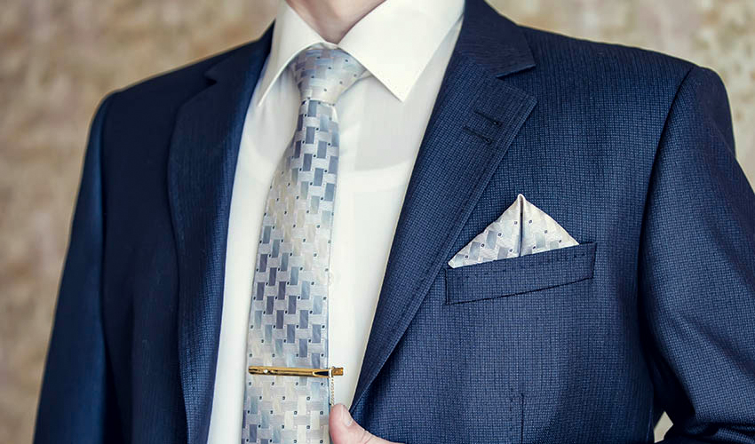 10 Best Ways How to Fold a Pocket Square - Suits Expert