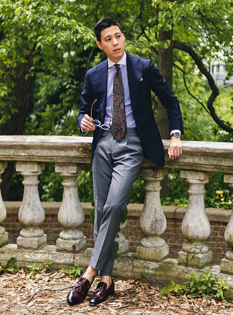 navy blazer grey pants like this - not such a crazy tie though! | Navy  blazer grey pants, Mens fashion suits, Wedding suits men