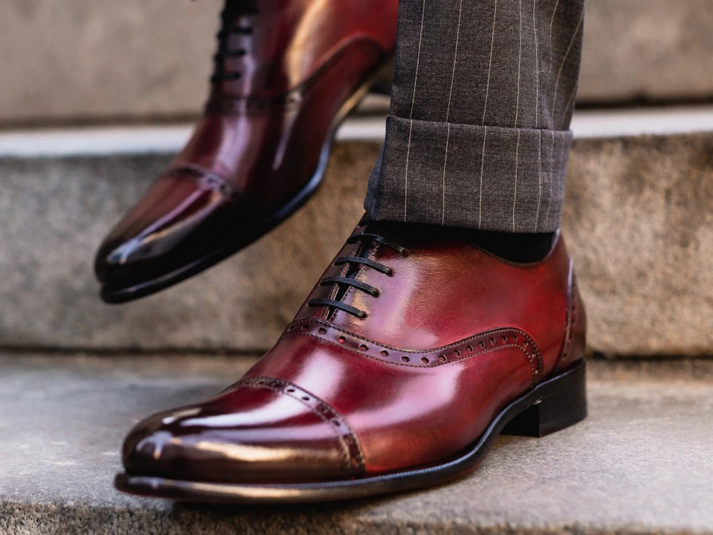 Here's How you Wear Oxblood Shoes With A Suit - He Spoke Style
